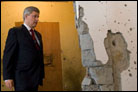 Canadian Prime Minister Tours Mumbai Chabad House